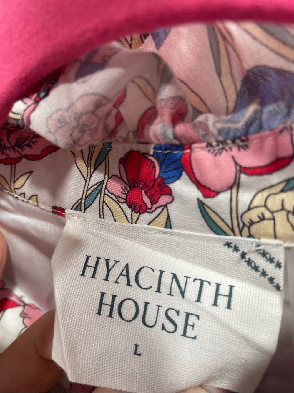 Hyacinth House 
Excellent Like New Condition
Size L
PTP 21” - Picture 5 of 8